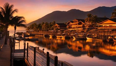 Explore Naga Baywalk .